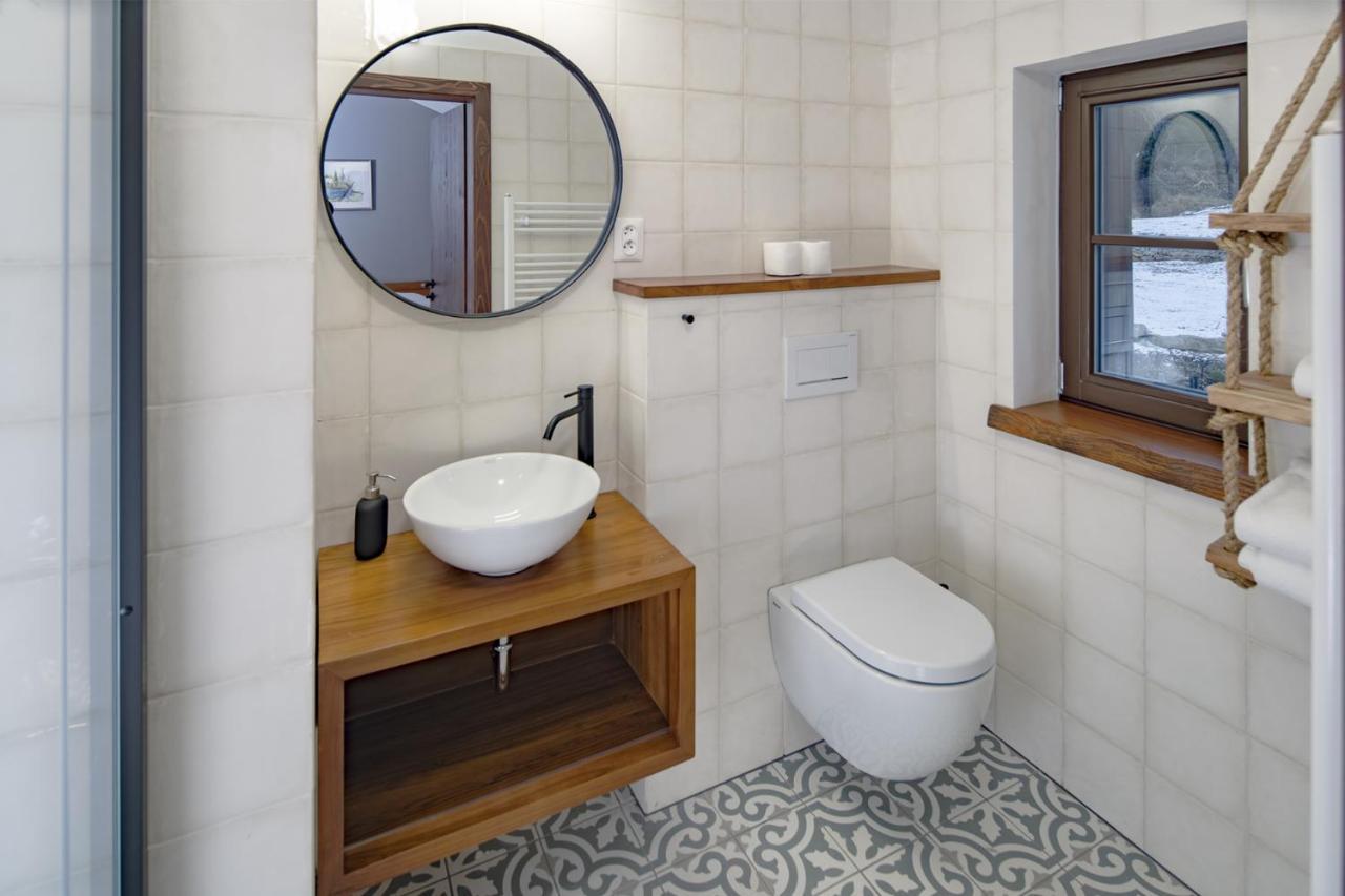 Hotel Dvur Liskovy Vrch à Strazny Extérieur photo